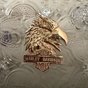 14kt solid gold vintage Harley-Davidson Eagle Head pendant Charm 4 grams